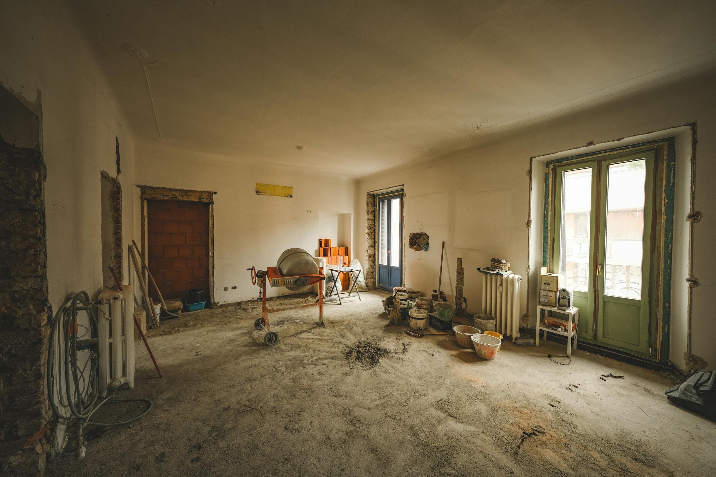 Immagine illustrativa: interno di una casa in ristrutturazione